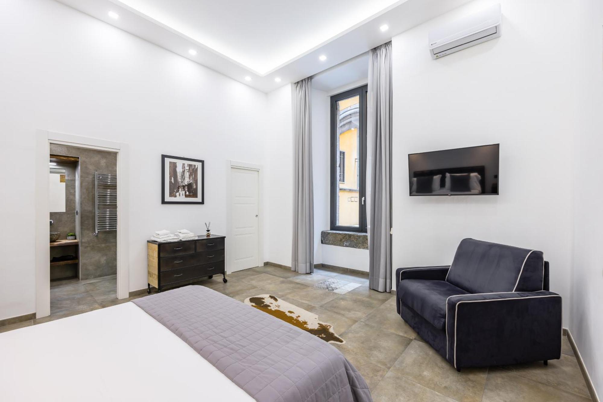 Palazzo Mormando - Industrial Apartment Наполи Екстериор снимка