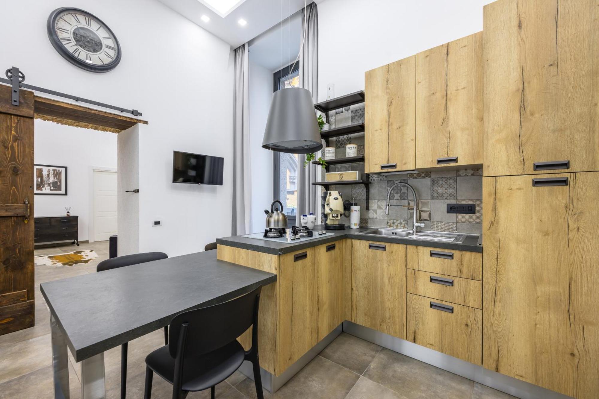 Palazzo Mormando - Industrial Apartment Наполи Екстериор снимка